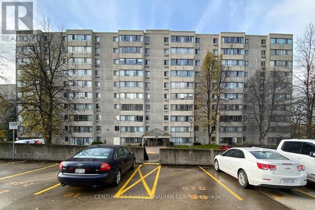570 Proudfoot Ln in London, ON - Building Photo - Building Photo