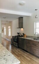 330 S Main St in Ann Arbor, MI - Building Photo - Building Photo