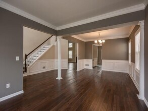 2011 Chelton Way SE in Smyrna, GA - Building Photo - Building Photo