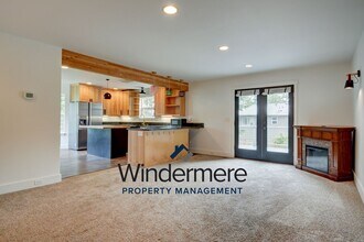 100 Faris St in Coupeville, WA - Building Photo - Building Photo