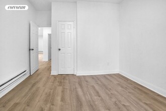 500 E 73rd St in New York, NY - Building Photo - Building Photo