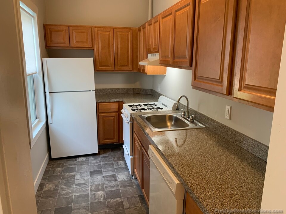 6 Walk Hill St, Unit 1 in Boston, MA - Building Photo