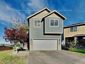 18814 23rd Ave Ct E in Tacoma, WA - Building Photo