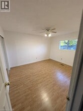 77 Sekura Crescent in Cambridge, ON - Building Photo - Building Photo