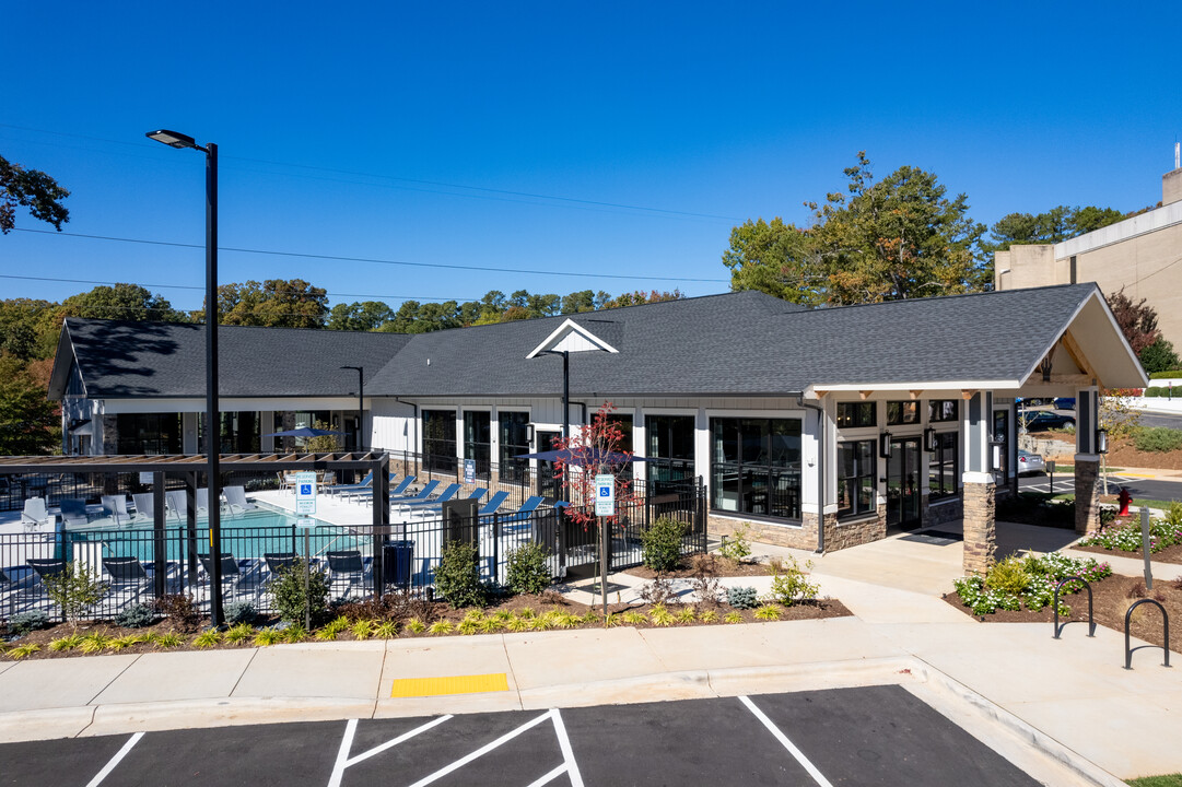 Conclave Glenwood in Raleigh, NC - Building Photo