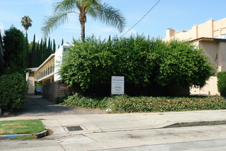 Palm Apartments in Sherman Oaks, CA - Building Photo - Building Photo