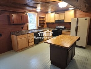 15252 Co Rd B in Hayward, WI - Building Photo - Building Photo