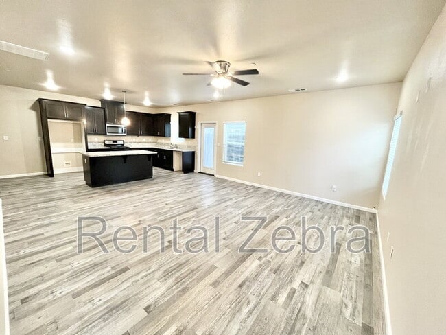521 Cadiz Ct in Merced, CA - Building Photo - Building Photo
