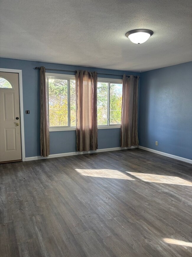 property at 816 Soo St SE