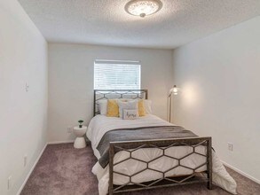 1231 Algarita Ave-Unit -70944-1188 in Austin, TX - Building Photo - Building Photo