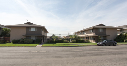 11911 Bailey St in Garden Grove, CA - Foto de edificio - Building Photo