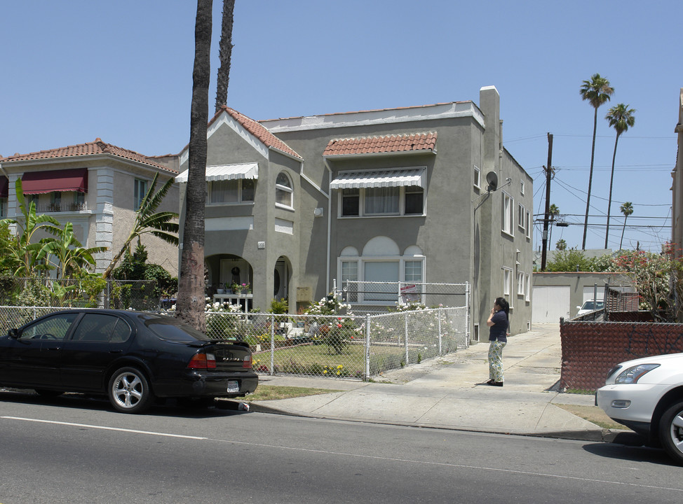 178 N Normandie Ave in Los Angeles, CA - Building Photo