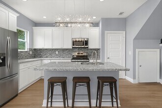 3528 South St in Brookshire, TX - Building Photo - Building Photo