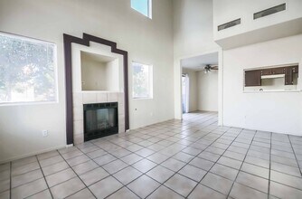 6833 Coral Rock Dr in Las Vegas, NV - Building Photo - Building Photo