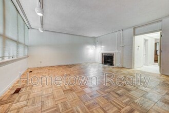 2004 NW 28th St in Oklahoma City, OK - Building Photo - Building Photo