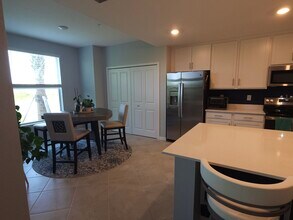 14281 Heritage Landing Blvd in Punta Gorda, FL - Building Photo - Building Photo