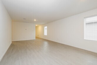 10812 Bird Of Paradise Ln in Houston, TX - Building Photo - Building Photo