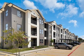 Aria at Almeda in Houston, TX - Building Photo - Building Photo