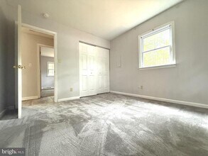 45766 Guenther Dr in Great Mills, MD - Foto de edificio - Building Photo