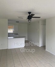 913 E Humphrey St in Tampa, FL - Building Photo - Building Photo
