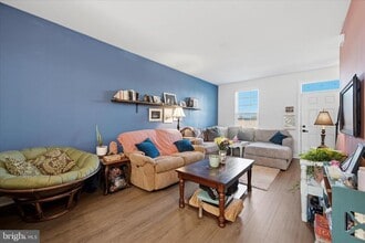 2027 Track Cir in Fredericksburg, VA - Building Photo - Building Photo