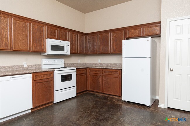4102 Cambridge Dr in Killeen, TX - Foto de edificio - Building Photo
