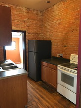 509 Chestnut St, Unit Apt 1 in Dubuque, IA - Building Photo - Building Photo