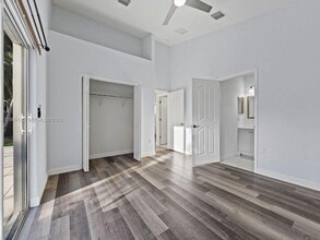 704 SE 14th Pl in Homestead, FL - Building Photo - Building Photo