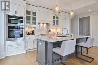 133 Hazelton Ave in Toronto, ON - Building Photo - Building Photo