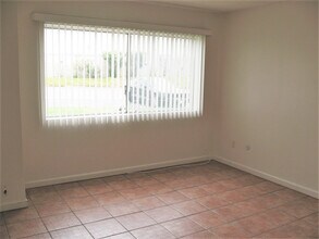1450 Melrose Ave in Chula Vista, CA - Building Photo - Building Photo