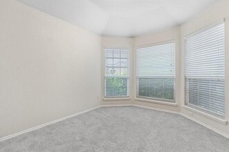 2035 Karsen Ln in Heartland, TX - Building Photo - Building Photo