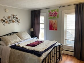 218 Main St, Unit 7 in Orono, ME - Building Photo - Building Photo