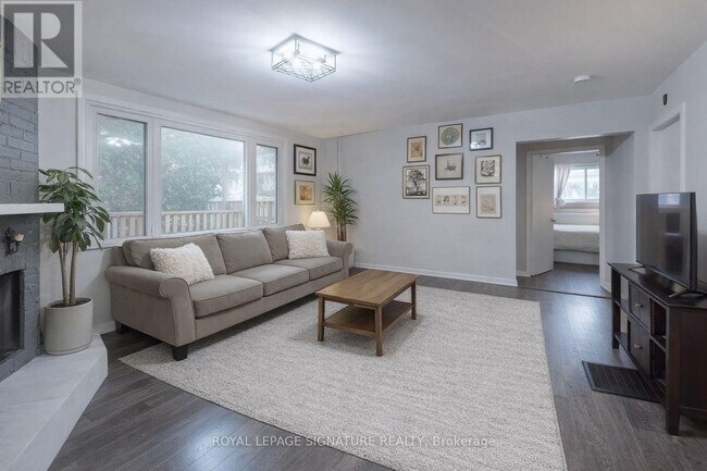 117 Hampton Ave in Toronto, ON - Building Photo - Building Photo