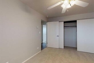 Park 16 Apartments in Aurora, CO - Foto de edificio - Building Photo