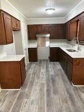 421 Belle Cir in Columbus, MS - Building Photo - Building Photo