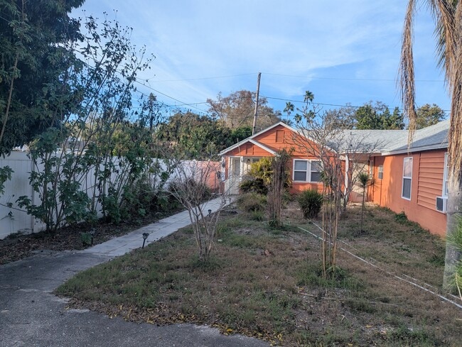 property at 1244 Woodlawn Ter