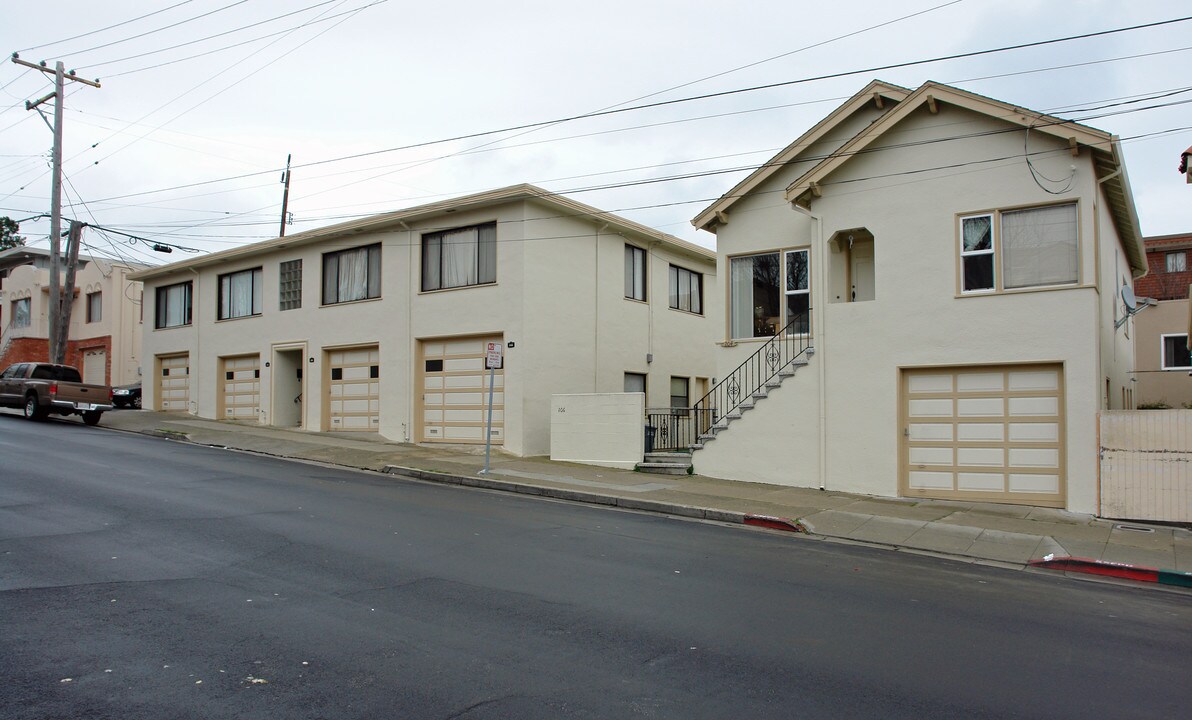 204-210 Magnolia Ave in South San Francisco, CA - Building Photo