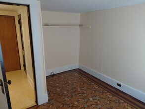 115 Freedom St, Unit 115 in Athol, MA - Building Photo - Building Photo