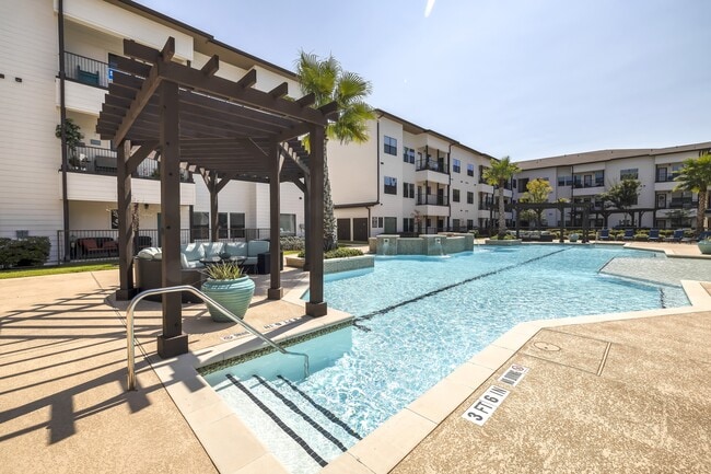 Solea Copperfield 55+ Active Adult in Houston, TX - Building Photo - Building Photo