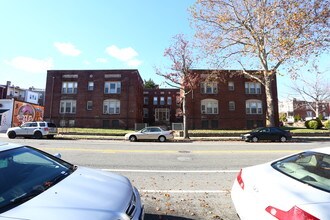 2724 11th St NW in Washington, DC - Building Photo - Building Photo