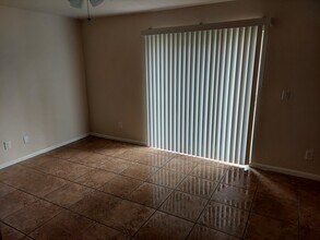 3417 SW Santa Barbara Pl, Unit 109 in Cape Coral, FL - Foto de edificio - Building Photo