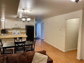 1710 Hickory Ln in Provo, UT - Building Photo - Building Photo