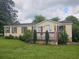 19 Spell Ln in Lizella, GA - Building Photo