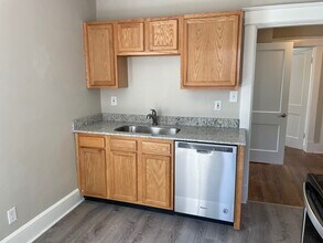 1010 Fontaine Rd in Lexington, KY - Building Photo - Building Photo