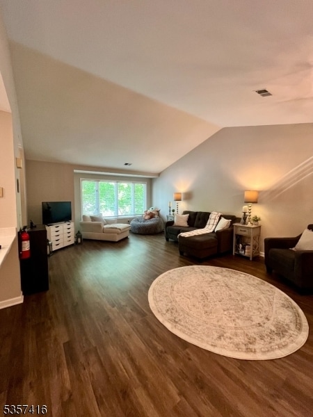 34 Augusta Dr in Annandale, NJ - Building Photo - Building Photo