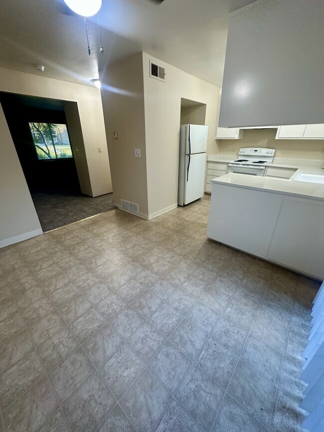 3540 Northwood Dr. in Concord, CA - Building Photo - Building Photo