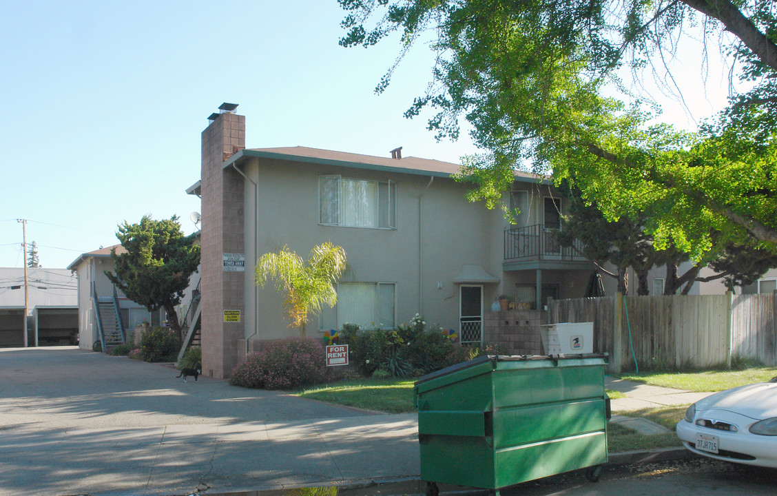 3531 Alden Way in San Jose, CA - Building Photo