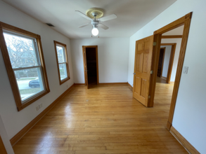 50 Bluff Ave-Unit -2nd floor in La Grange, IL - Building Photo - Building Photo