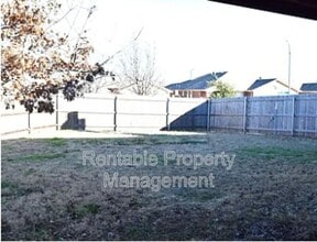 12352 Silver Mist Trail in Burleson, TX - Building Photo - Building Photo