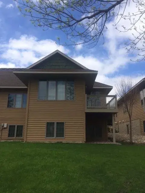 property at 405 19th St SE